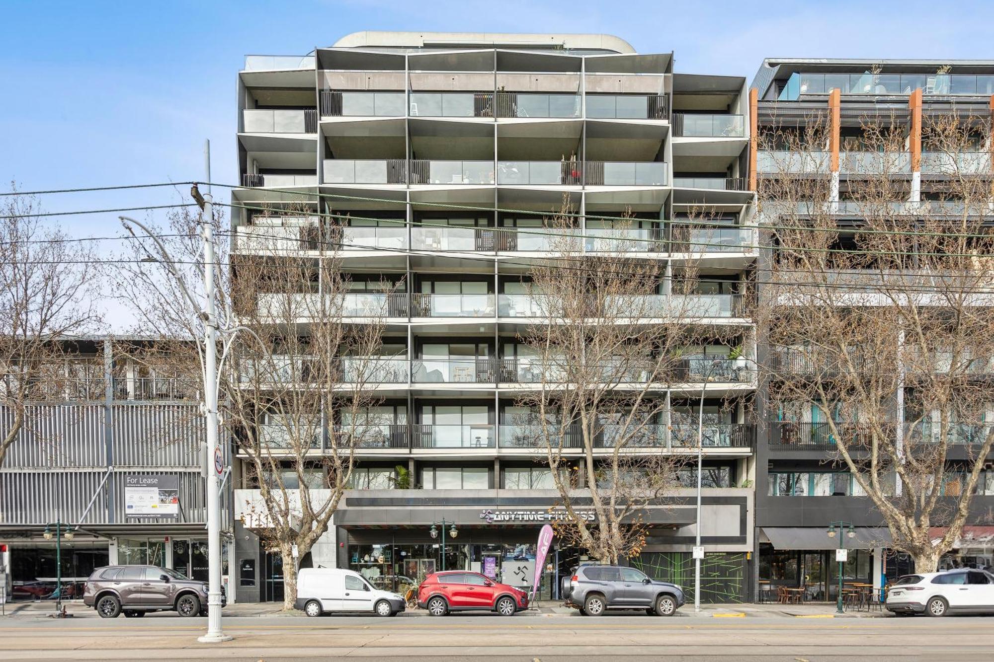 Complete Host Halo Apartments Melbourne Exterior photo